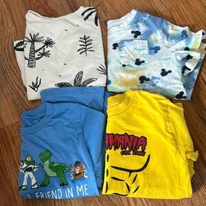 4T t-shirts used (4 count)